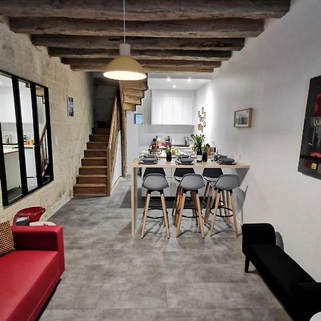 Maison De Ville Au Coeur Du Quartier Historique Tours Luaran gambar