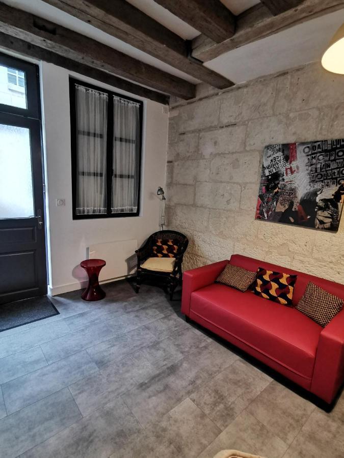 Maison De Ville Au Coeur Du Quartier Historique Tours Luaran gambar