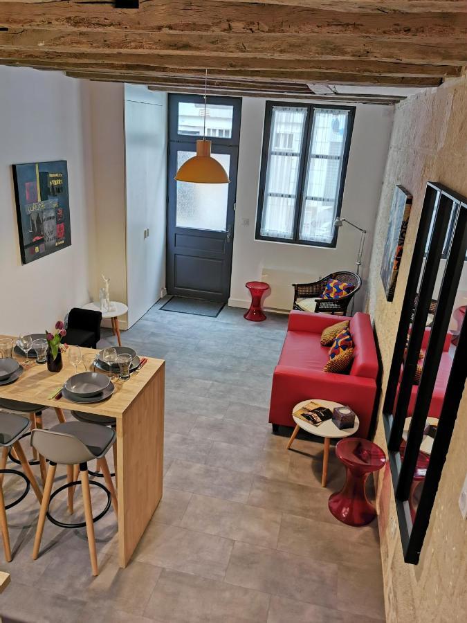 Maison De Ville Au Coeur Du Quartier Historique Tours Luaran gambar