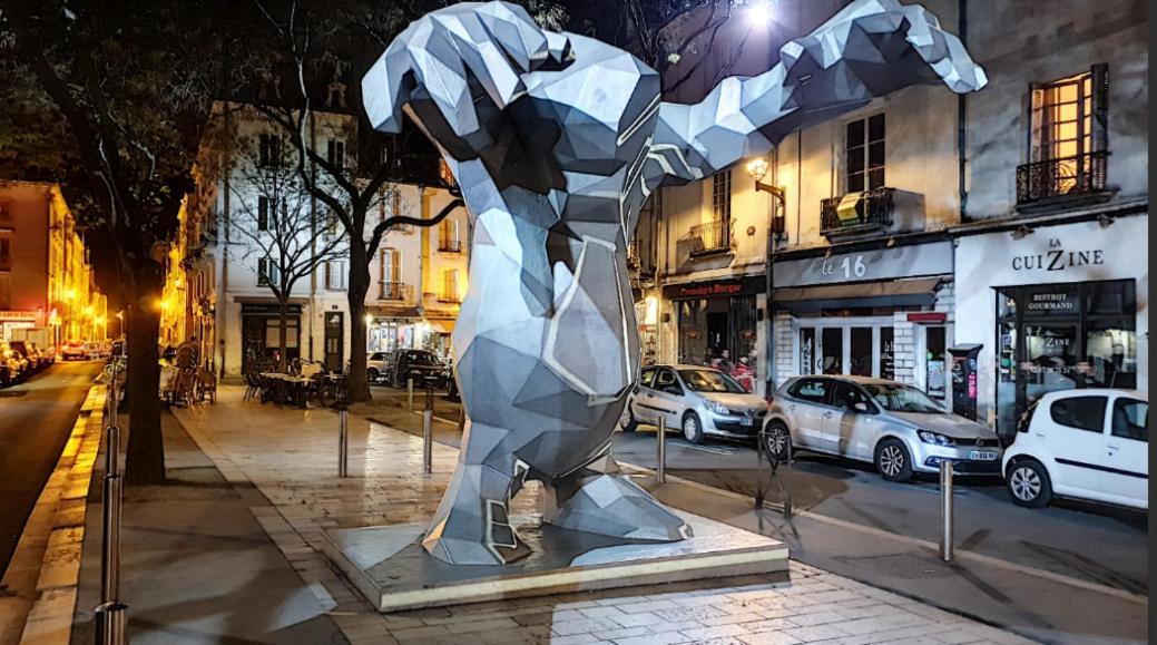 Maison De Ville Au Coeur Du Quartier Historique Tours Luaran gambar